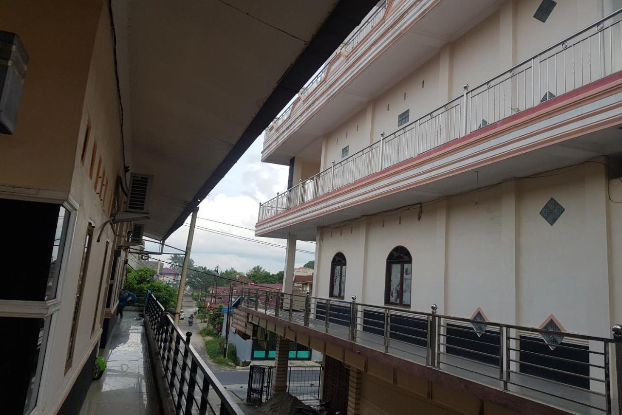 Oyo 91647 Sanina Residence Pematangsiantar Exterior photo