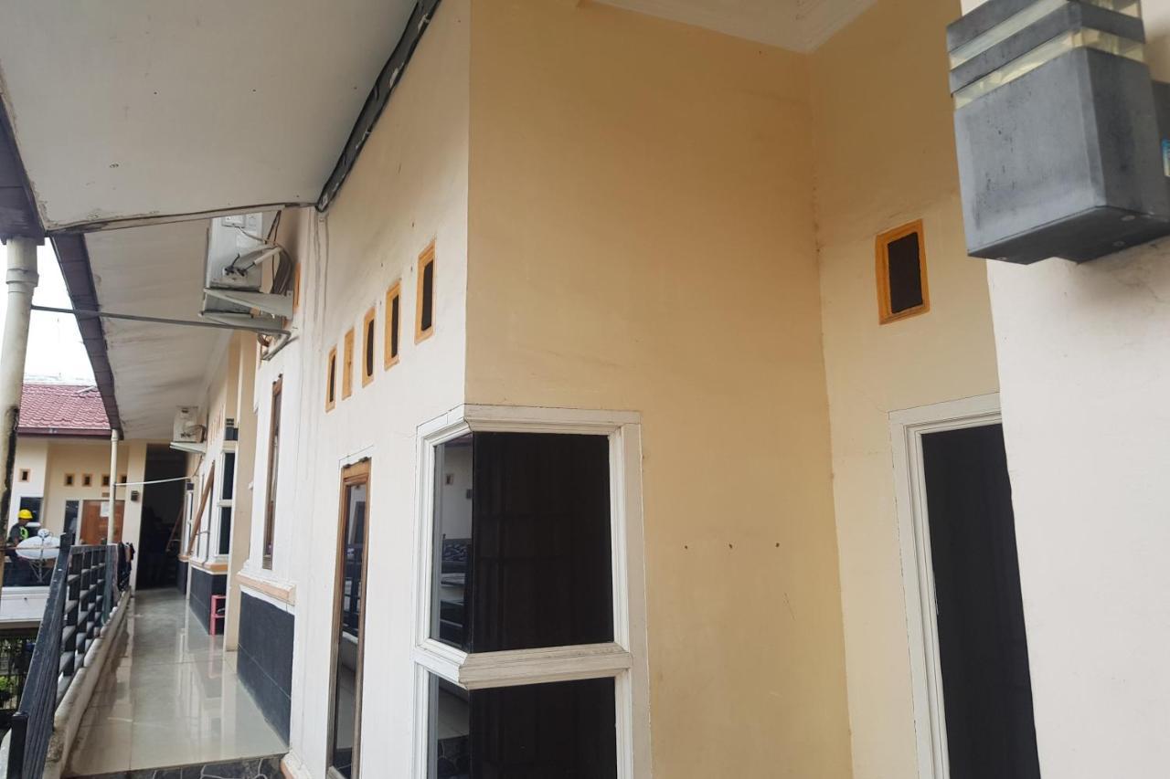 Oyo 91647 Sanina Residence Pematangsiantar Exterior photo