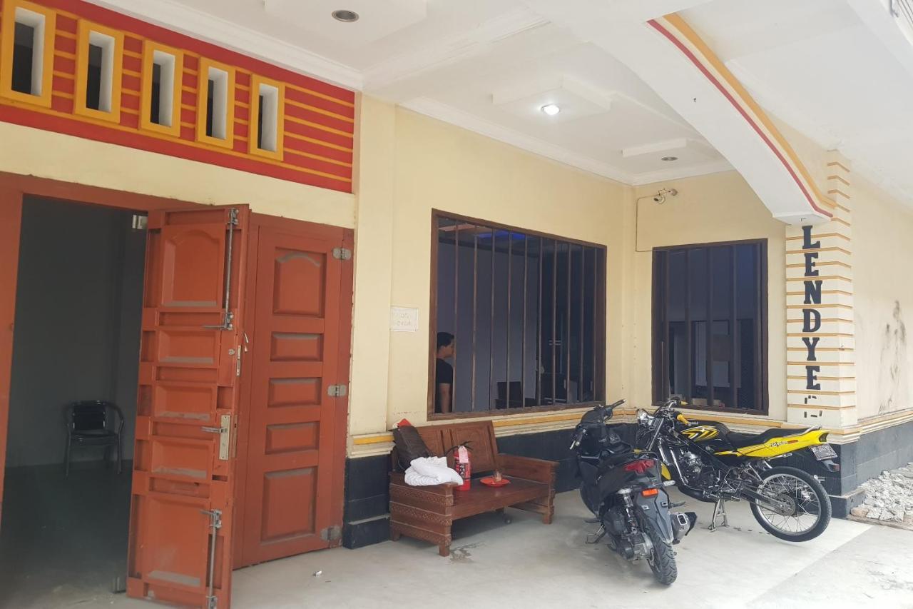 Oyo 91647 Sanina Residence Pematangsiantar Exterior photo